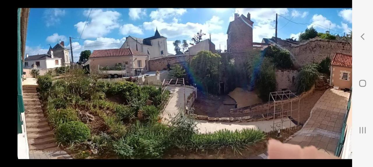 Les Dodos De Rose Acomodação com café da manhã Doué-la-Fontaine Exterior foto